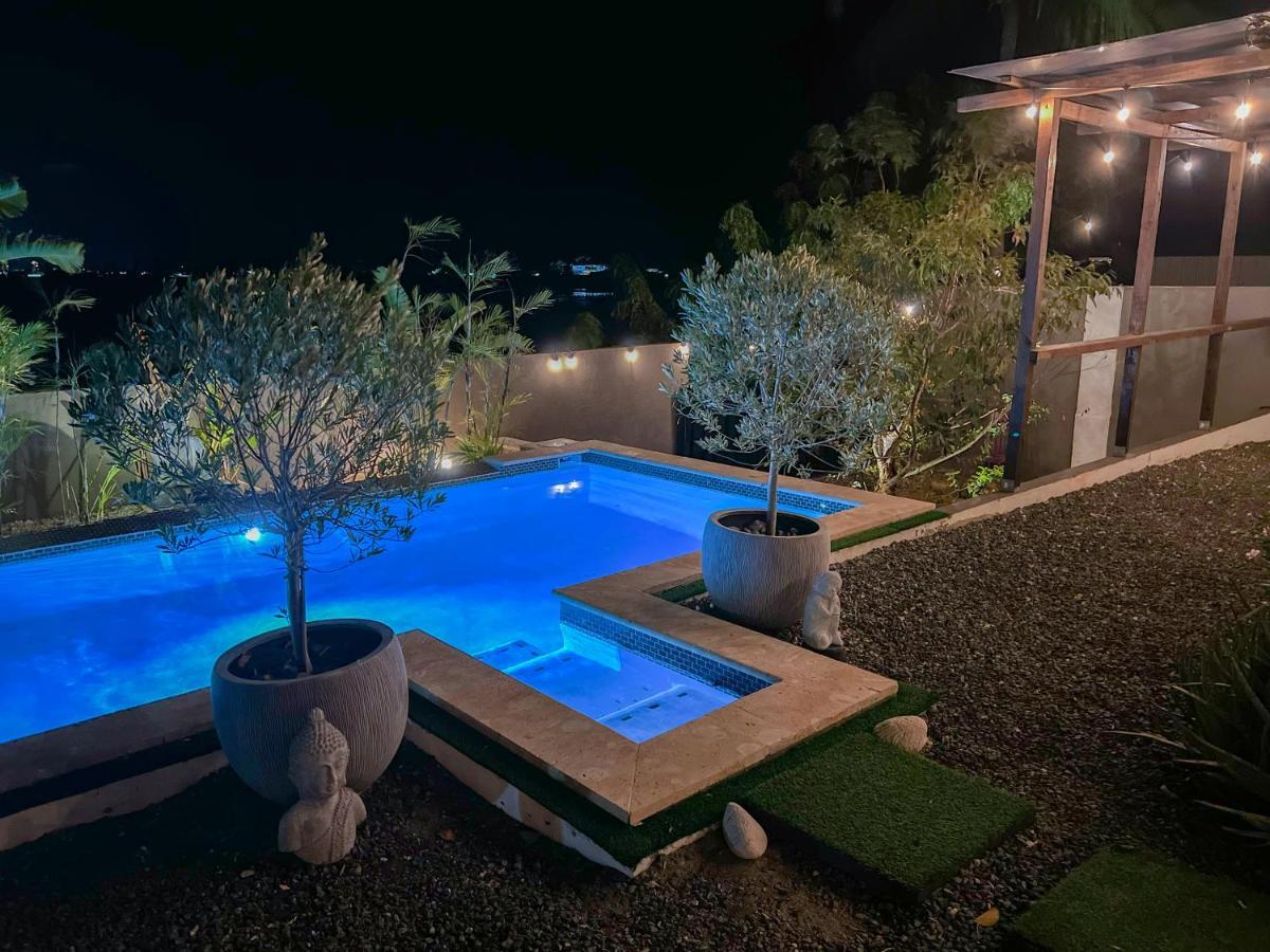 Lama Y Solo Unique Private Room Walking Distance To The Beach Palm Beach Exterior photo